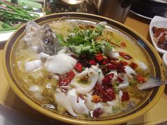 老坛酸菜鱼-百年恒益烧腊海鲜酒家·非遗传承(广州黄埔店)