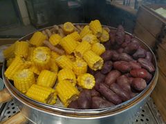 -中央电视塔旋转餐厅