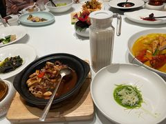 -醉辉皇上海之巅(上海中心大厦店)