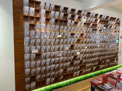 -猫的天空之城概念书店(束河店)