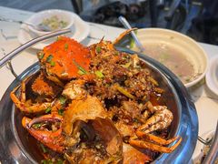 -凤凰路何眼镜香辣蟹(花果园店)