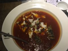 -龙巢盱眙龙虾·牛蛙·烧烤宵夜(八卦岭店)