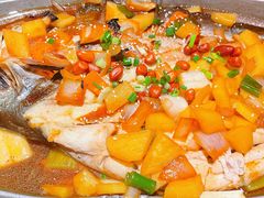 -里岛烤鱼(东港凯虹广场店)