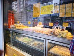 面包甜点陈列柜-鲍师傅糕点(江苏路店)