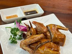 乳鸽-彩景大茶楼(平湖店)