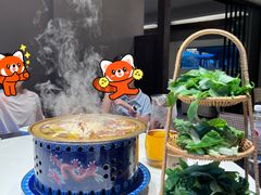 -华冠悠岚·庭院餐厅(青城后山店)