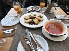 -Casa Nova