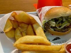 蘑菇牛肉汉堡-FATBURGER 特富客汉堡(外交公寓店)