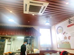 -崇州余荞面(落虹桥店)