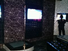 -歌韵量贩式KTV