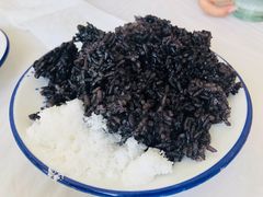 乌米饭-天乐农家鱼头王(天目湖店)