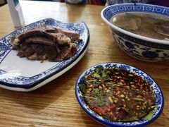 -大陈鸿源牛肉馆(大陈总店)
