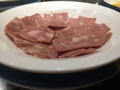 午餐肉-钱小主·自助回旋烤肉火锅餐厅(东方新天地店)
