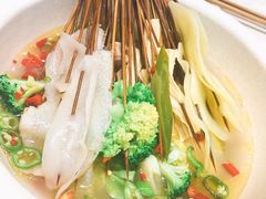 藤椒味钵钵鸡-嘉州叶婆婆钵钵鸡(建设路店)