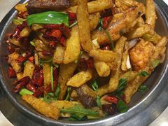 -小鱼儿海鲜港(新村十区店)