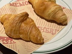 法式黄油牛角包-404干式熟成牛排馆•聚会餐厅