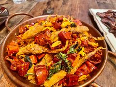 sisters秘制麻辣鸭舌-SISTERS BAR RESTAURANT川意酒馆(嘉善老市H楼店)