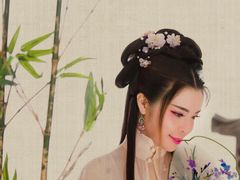 -九月鹰飞汉服摄影工作室