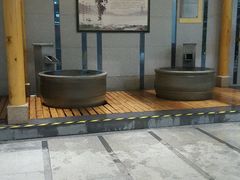 -丽池宫韩式汗蒸会馆(华灯坊店)