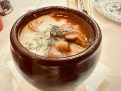 罐焖牛肉-老井俄式餐厅