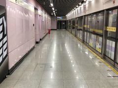 -四川北路(地铁站)