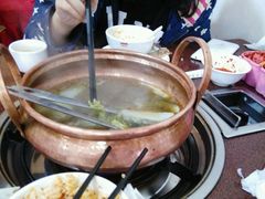 -银同牦牛肉火锅