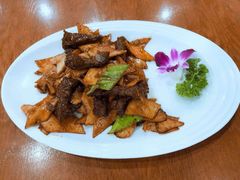 千叶豆腐烧小排-隆喜元鱼汤包·海鲜(中联广场店)