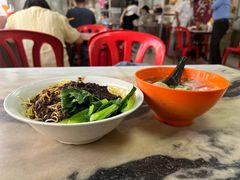 -颂记牛肉粉