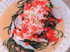 阿拉斯加蟹肉配海胆酱墨鱼汁意面-CHILLAX轻乐时(侨建·Hi City店)