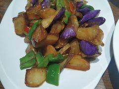 地三鲜-李老哈·东北菜(宋园路店)