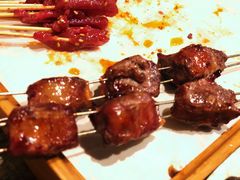 烤油边-鸽子窝专业烧烤店(南市场店)