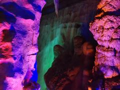 -泰安地下龙宫景区