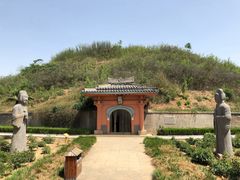 -洛阳古墓博物馆