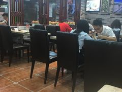 大堂-荔银肠粉(广州天河华利路店)
