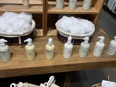 -MUJI无印良品(滨江宝龙城店)