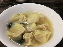 虾肉小馄饨-王家沙点心店(南京西路总店)