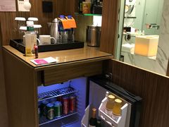 -上海滴水湖皇冠假日酒店