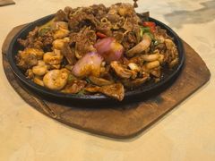 -标记美食新鲜猪杂(兴南大道店)