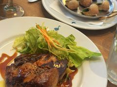 -Le Comptoir de la Gastronomie