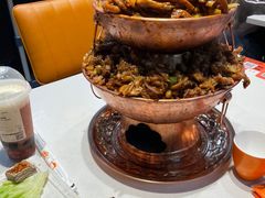 -锅立方•炭火蛙锅(六合万达广场店)