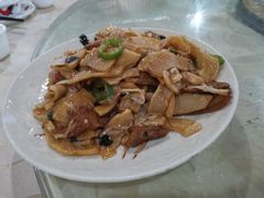 -油田美食农庄