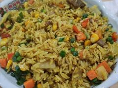 牛腩咖喱炒饭-龙珠饭店-深夜大食堂(五爱西直街店)