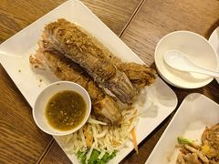 -两兄弟Song Pee Nong(2号店)