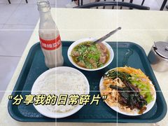 -万盛园炖肉馆(云峰店)