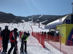 -中旅松花湖滑雪场