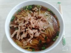 -老西白点心店