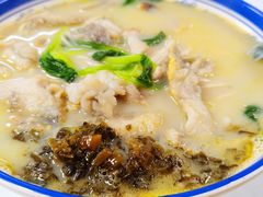 -明呈黄鱼面馆(斜土路店)