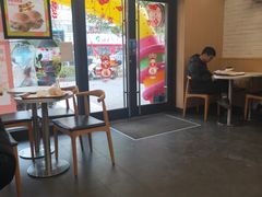 大堂-华莱士·全鸡汉堡(奥林花园店)