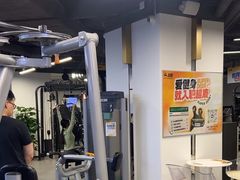 -超鹿运动(达信大厦店)