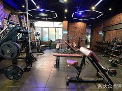 -奥力健身瑜伽普拉提馆(红宝路店)